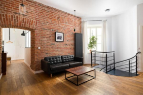 Park Praski Two-Level Apartment